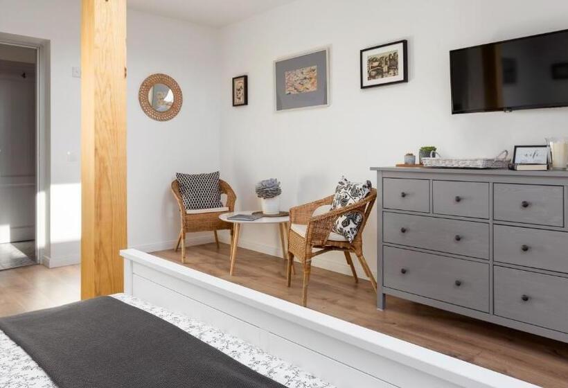 پانسیون Premium Vendégház