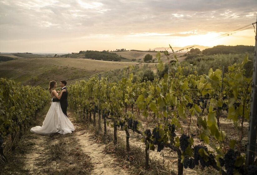 אתר נופש Villa Petriolo