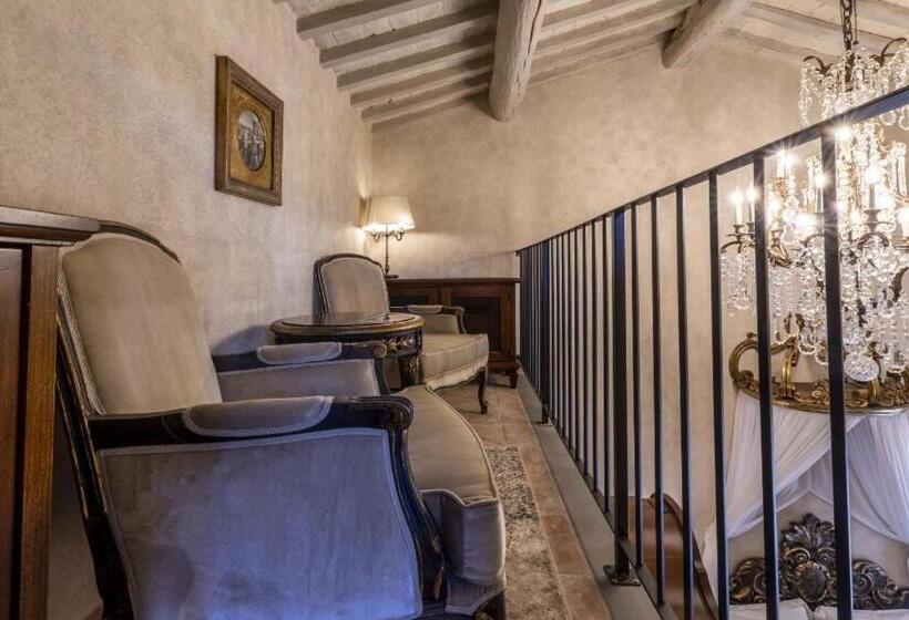 אתר נופש Villa Petriolo