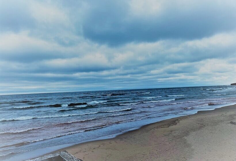 Silver Sands Hotel Rv Park