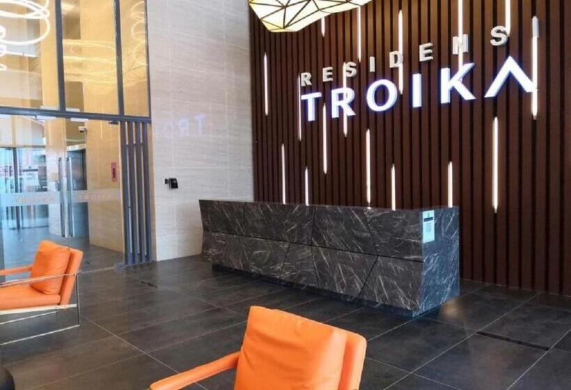 Zulanie Suite Troika Residence, Spacious And Cozy With Pool, Free Wifi & Netflix In Golden Triangle