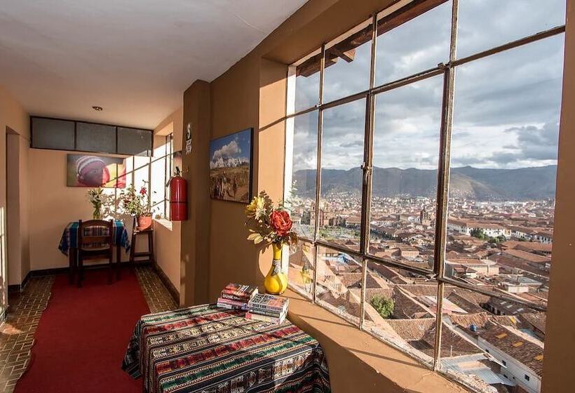 فندق صغير Hostal Wara Wara