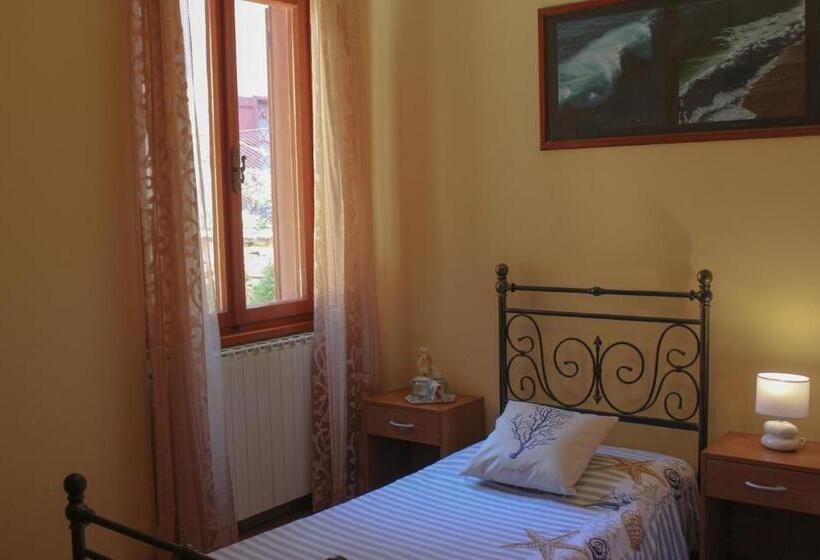 Nocleg ze śniadaniem Affittacamere Il Veliero