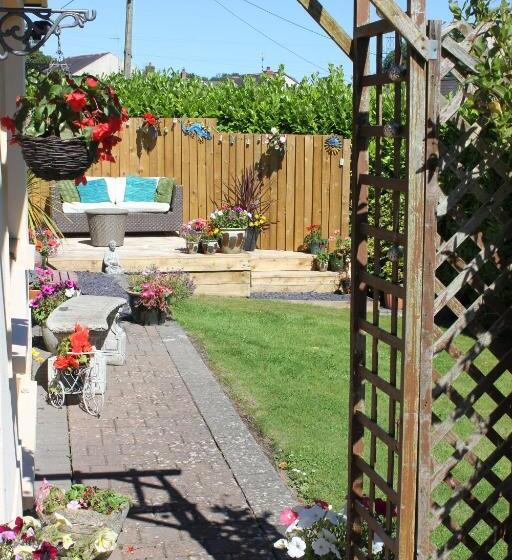 住宿加早餐  Ty Melin