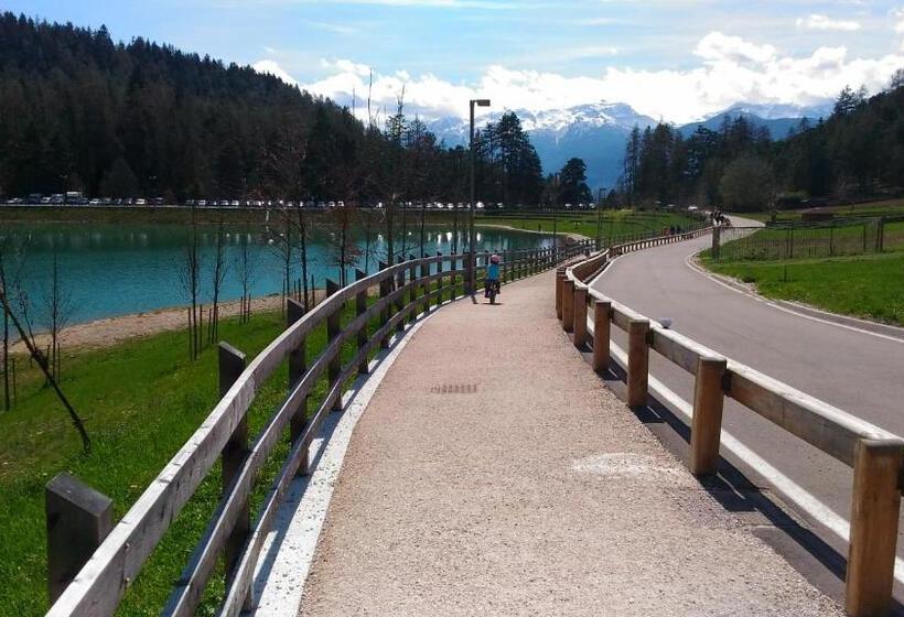 בית מלון כפרי Agritur Rizzi Di Inama Ugo