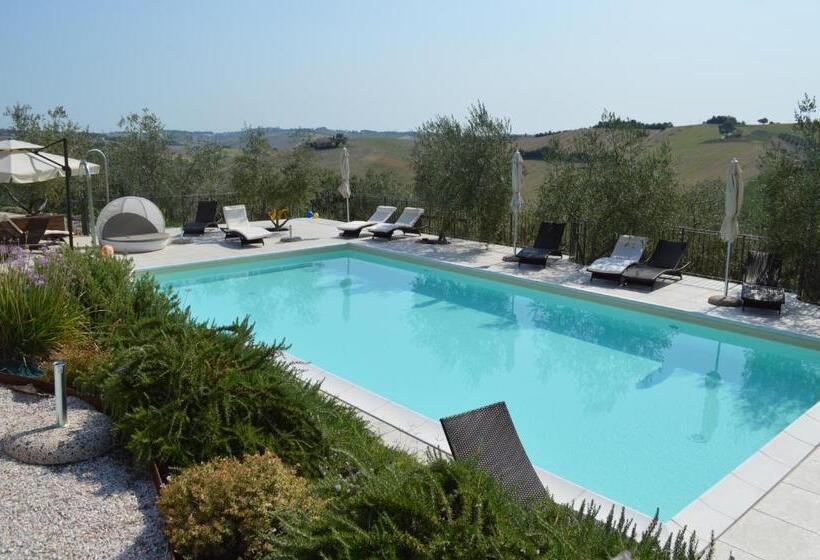 فندق Agriturismo Tenuta Belvedere