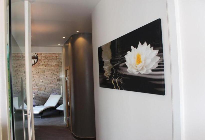 فندق Agriturismo Tenuta Belvedere