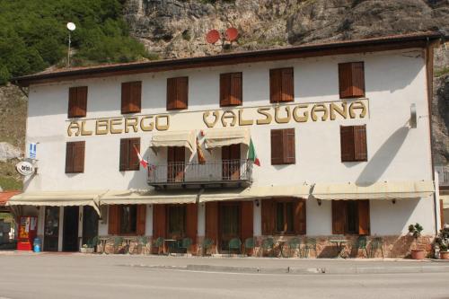 בית מלון כפרי Albergo Ristorante Valsugana