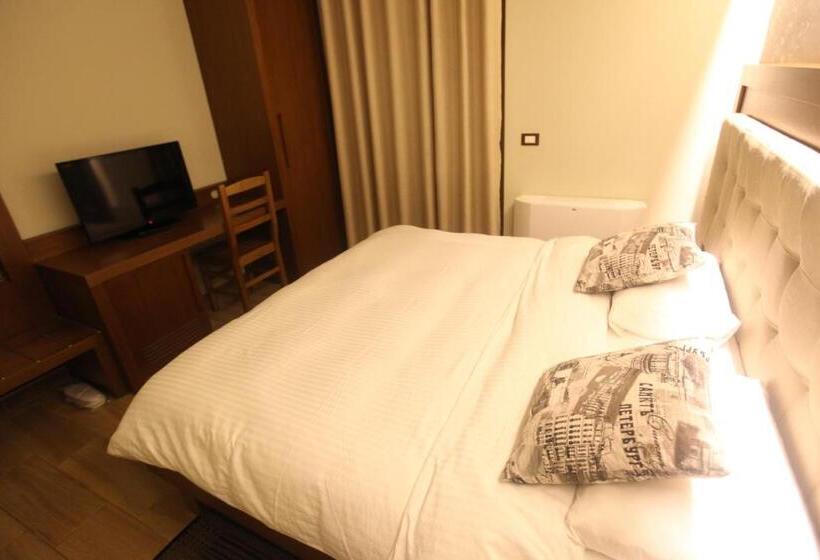 호텔 Alpin Llogara