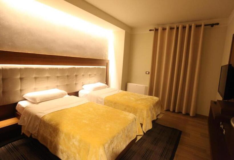 호텔 Alpin Llogara