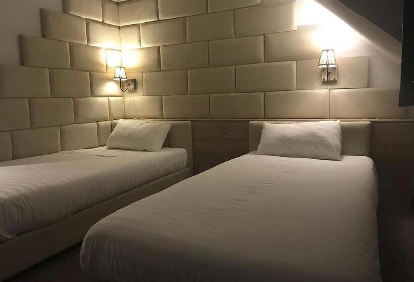 호텔 Alpin Llogara