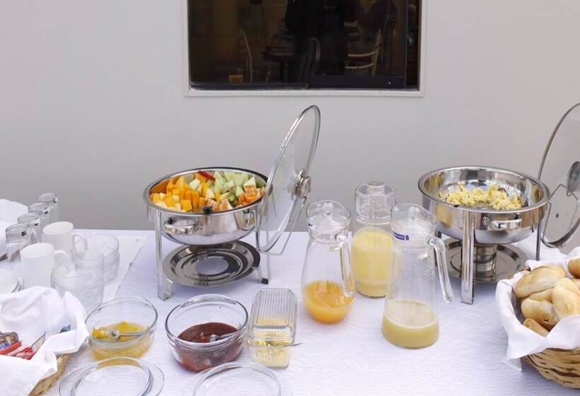 Отель Arequipa Dreams Inn Hostel