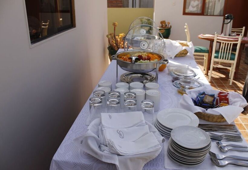 Отель Arequipa Dreams Inn Hostel