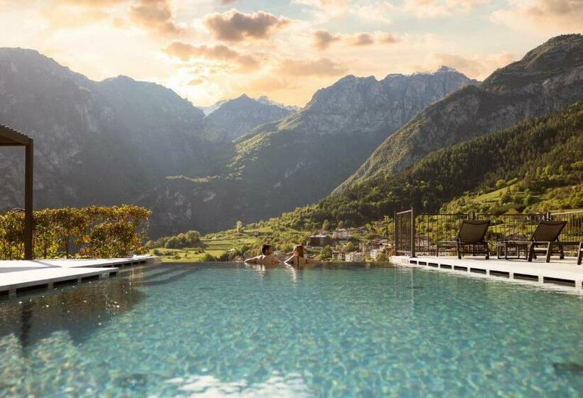 בית מלון כפרי Castel Mani