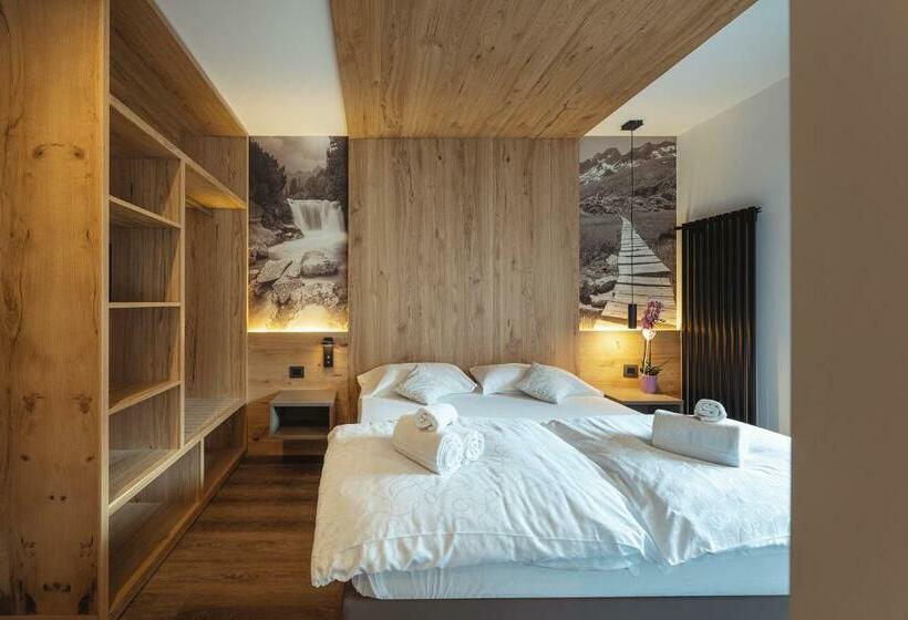 בית מלון כפרי Castel Mani