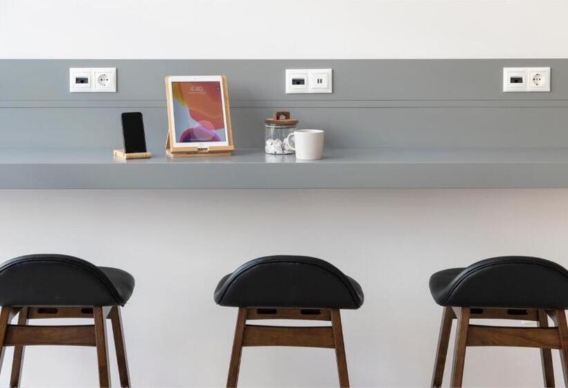 호텔 Gallery Suites & Residences