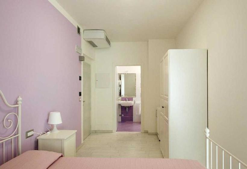 ホテル La Maestra