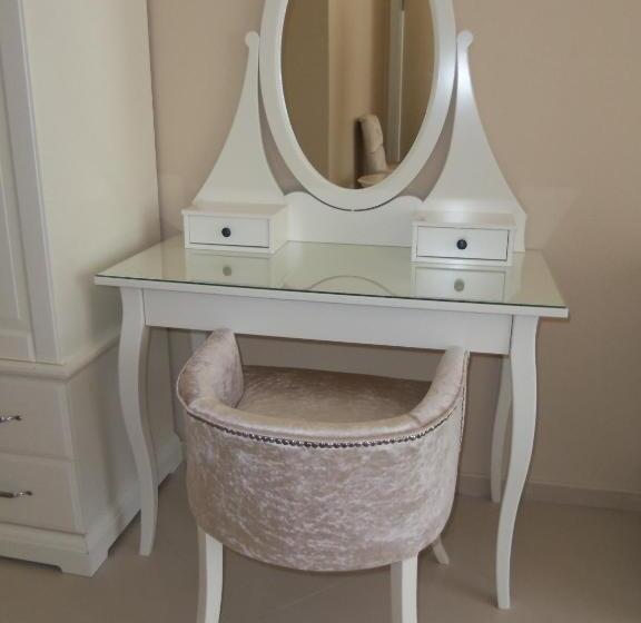 Отель Alaçatı çınar Boutique