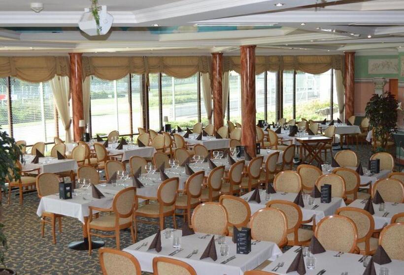 בית מלון כפרי Power Park Accommodation