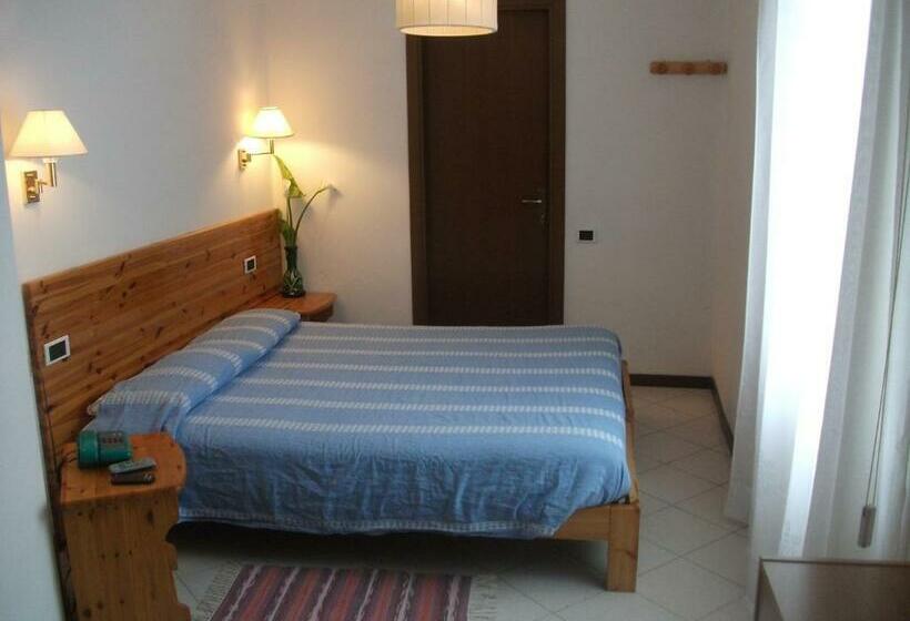 فندق Ristorante Vittoria