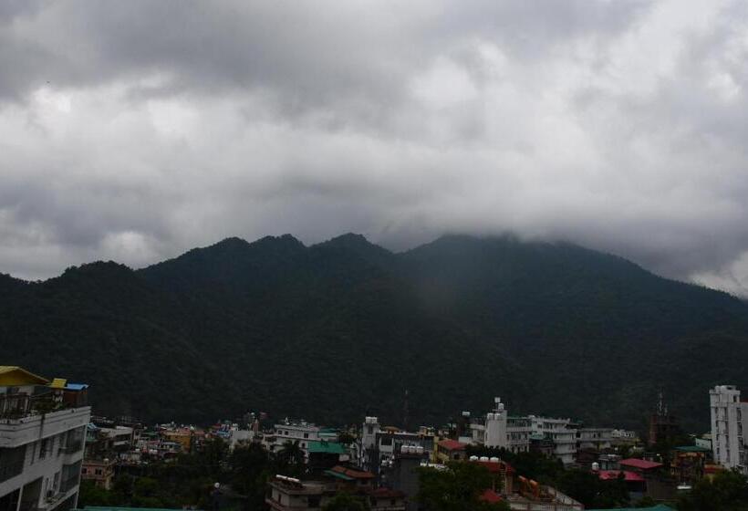 ホテル Shivansh Inn Resort