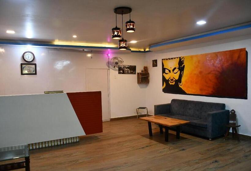 ホテル Shivansh Inn Resort