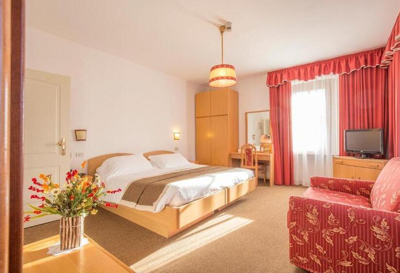 ホテル Villa Trieste