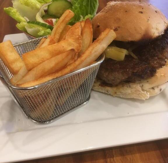 House On The Hill Bed And Breakfast