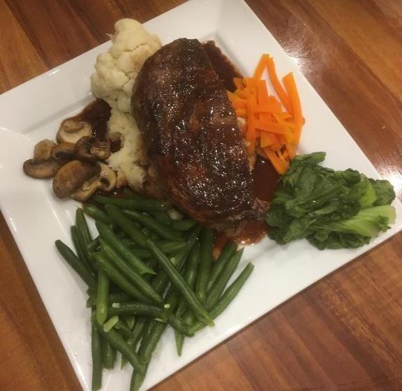 House On The Hill Bed And Breakfast