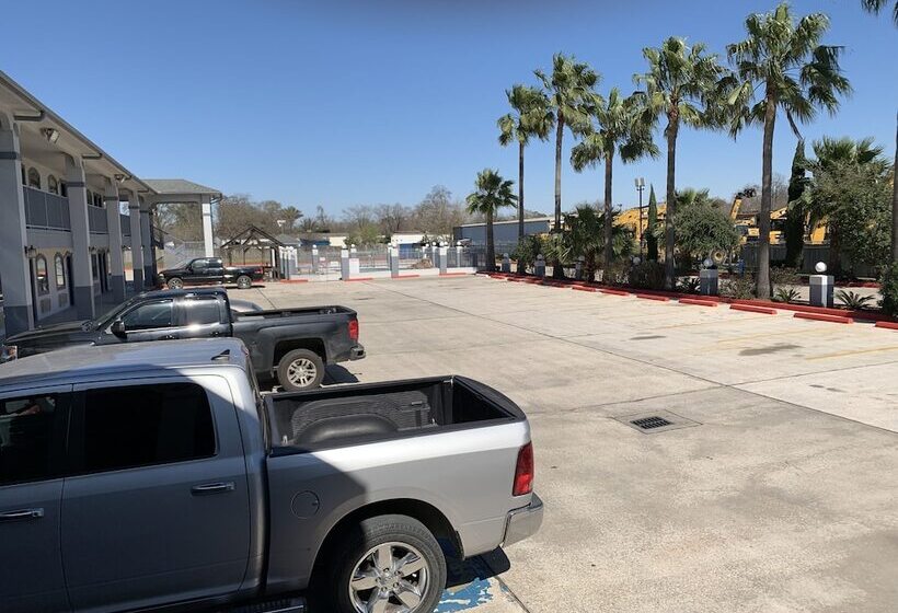 فندق على الطريق Extended Stay Inn & Suites Channelview