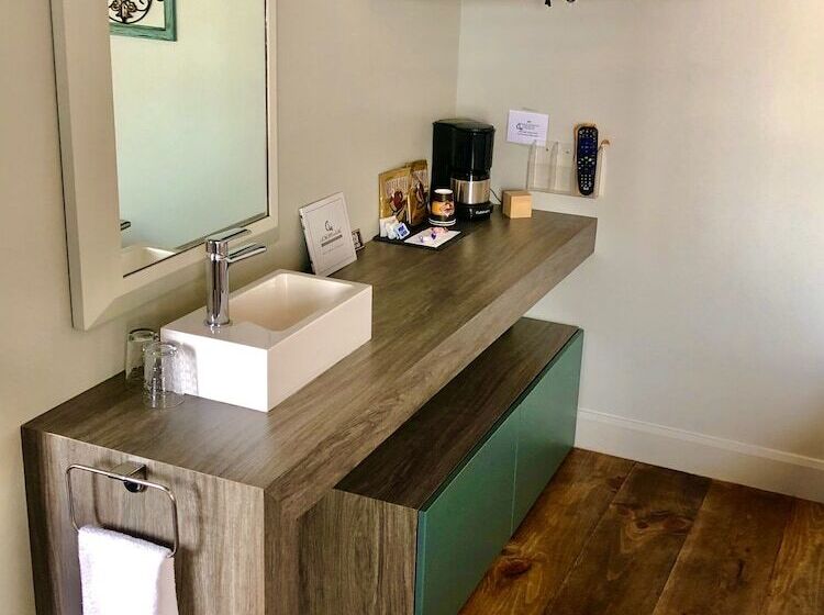 Мотель La Cache Du Lac