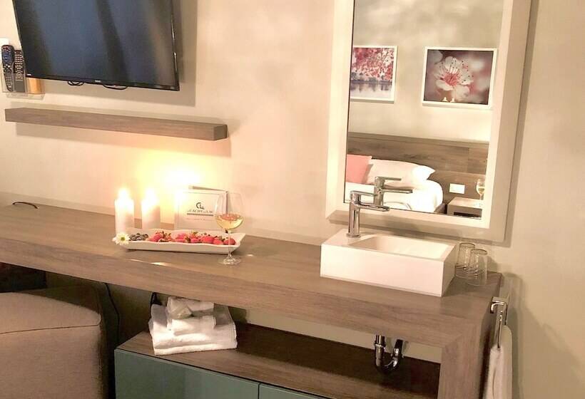 Мотель La Cache Du Lac