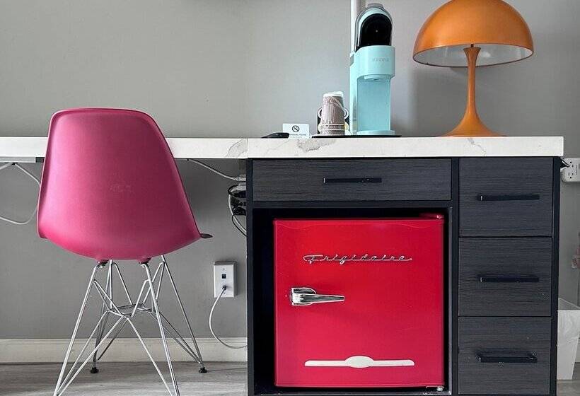 فندق على الطريق Signature Inn Santa Clara