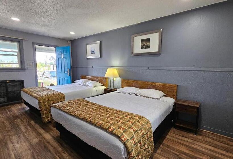 مُتل Travelers Inn