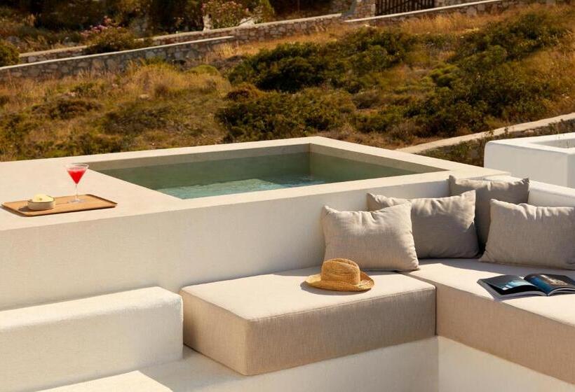 Parocks Luxury Hotel & Spa