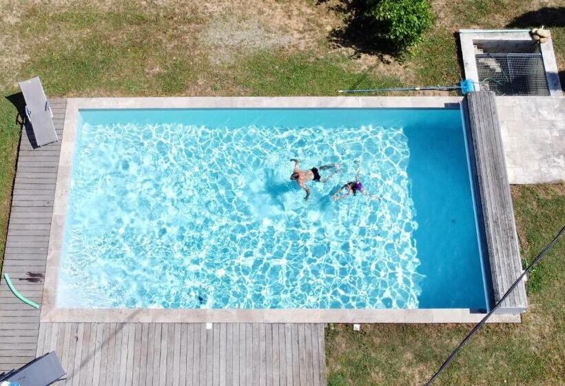 Пансион Les Garennes