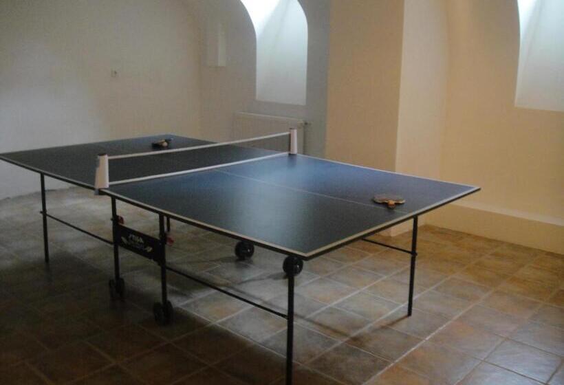 Sághegy Fogadó és Panzió