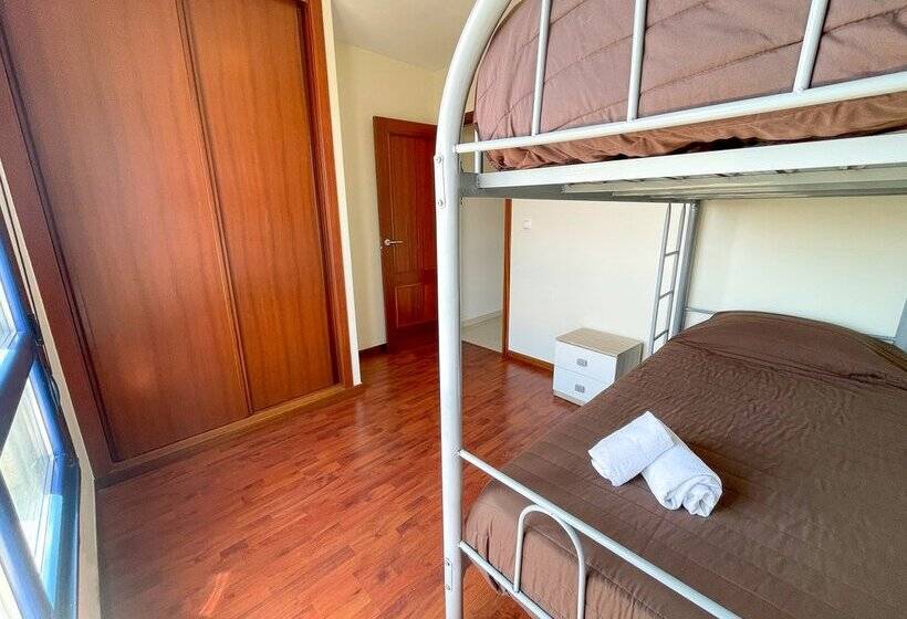 Apartamentos Aguiño Ribeira 3000