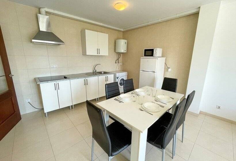 Apartamentos Aguiño Ribeira 3000