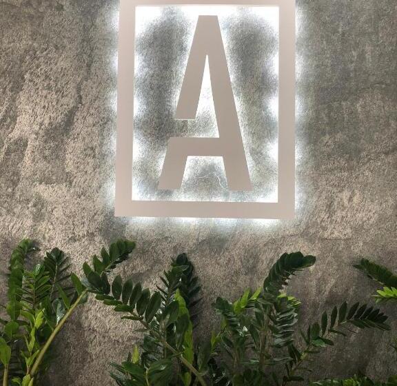 هتل Rooms By Alexandra