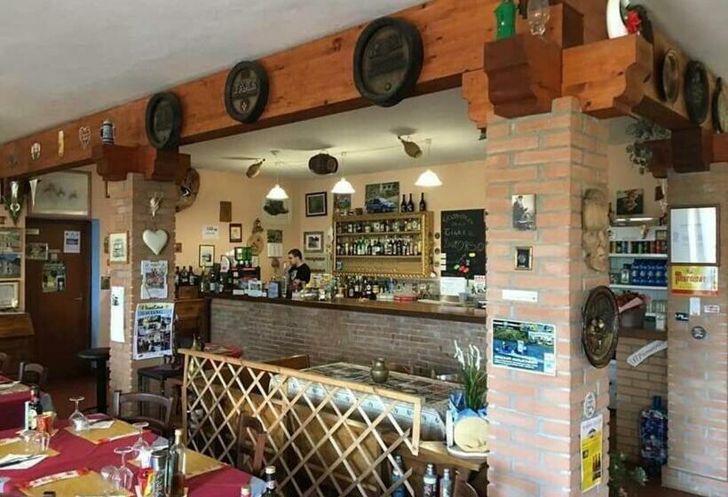 호스텔 Locanda Dall Orso Monteaperta Udine