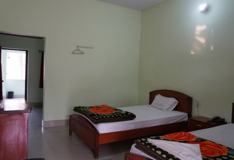 בית מלון כפרי Goroomgo Diamond Plaza Rajgir