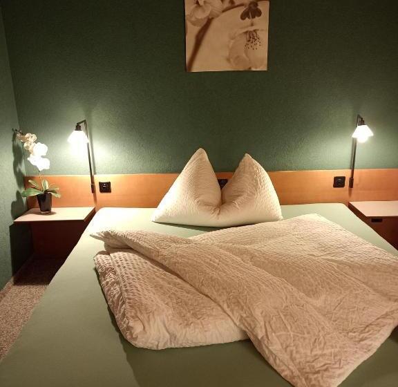 فندق Restaurant Bad Gutenburg