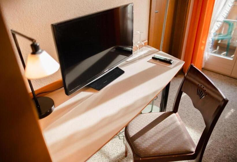 ホテル Restaurant Bad Gutenburg