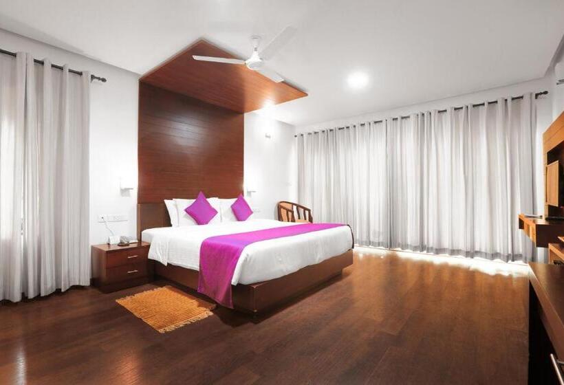 Malabar Ocean Front Resort And Spa, Bekal