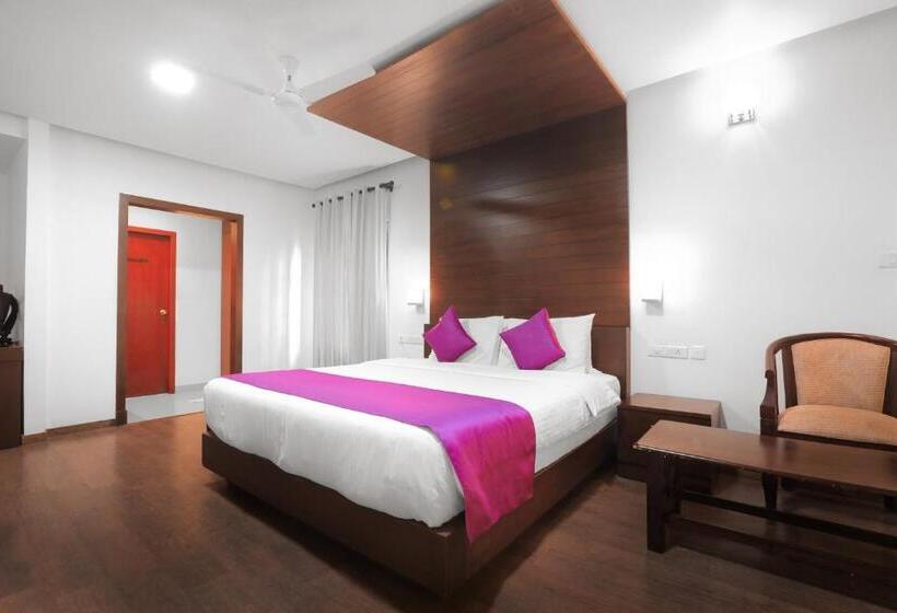 Malabar Ocean Front Resort And Spa, Bekal