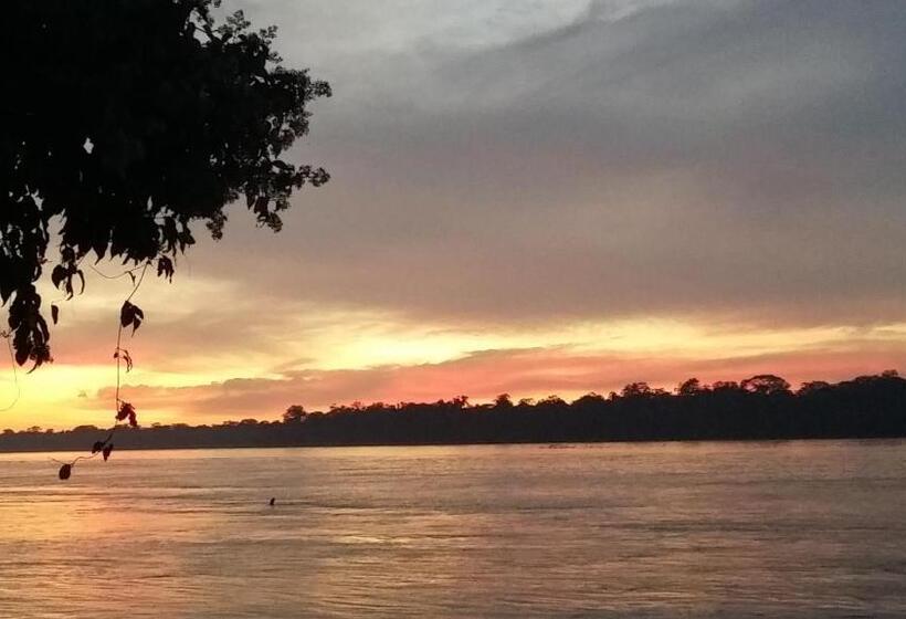 استراحتگاه Amazon Planet