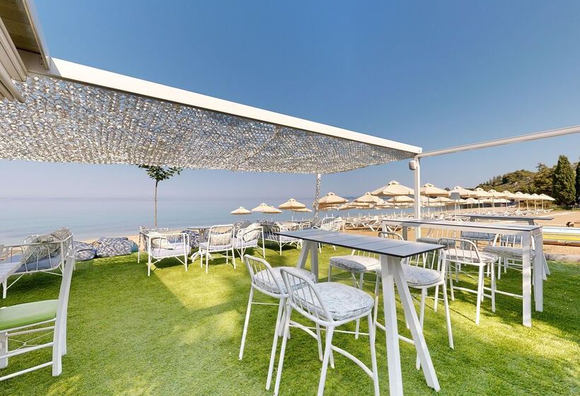 Acrotel Lilyann Boutique