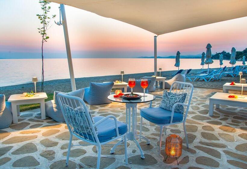 Acrotel Lilyann Boutique