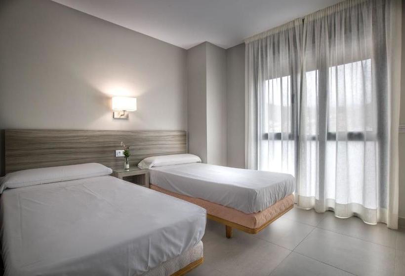 Apartamentos Santa Clara